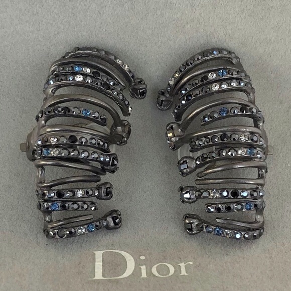 Dior FW12 Crystal Ear Cuffs - Picture 5 of 9